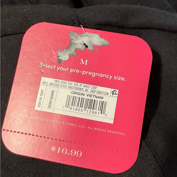 Cotton Knit Maternity Leggings from Isabel Maternity by Ingrid & Isabel - Picture 5 of 6